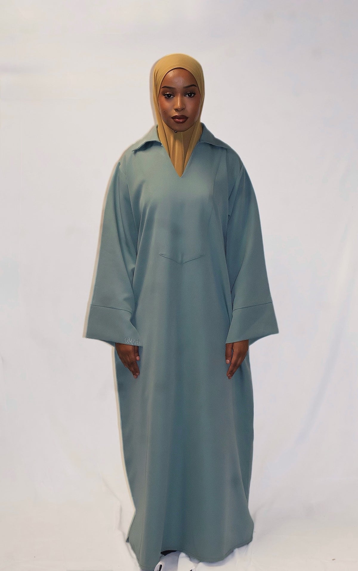 Yawmi Abaya | Chelsea