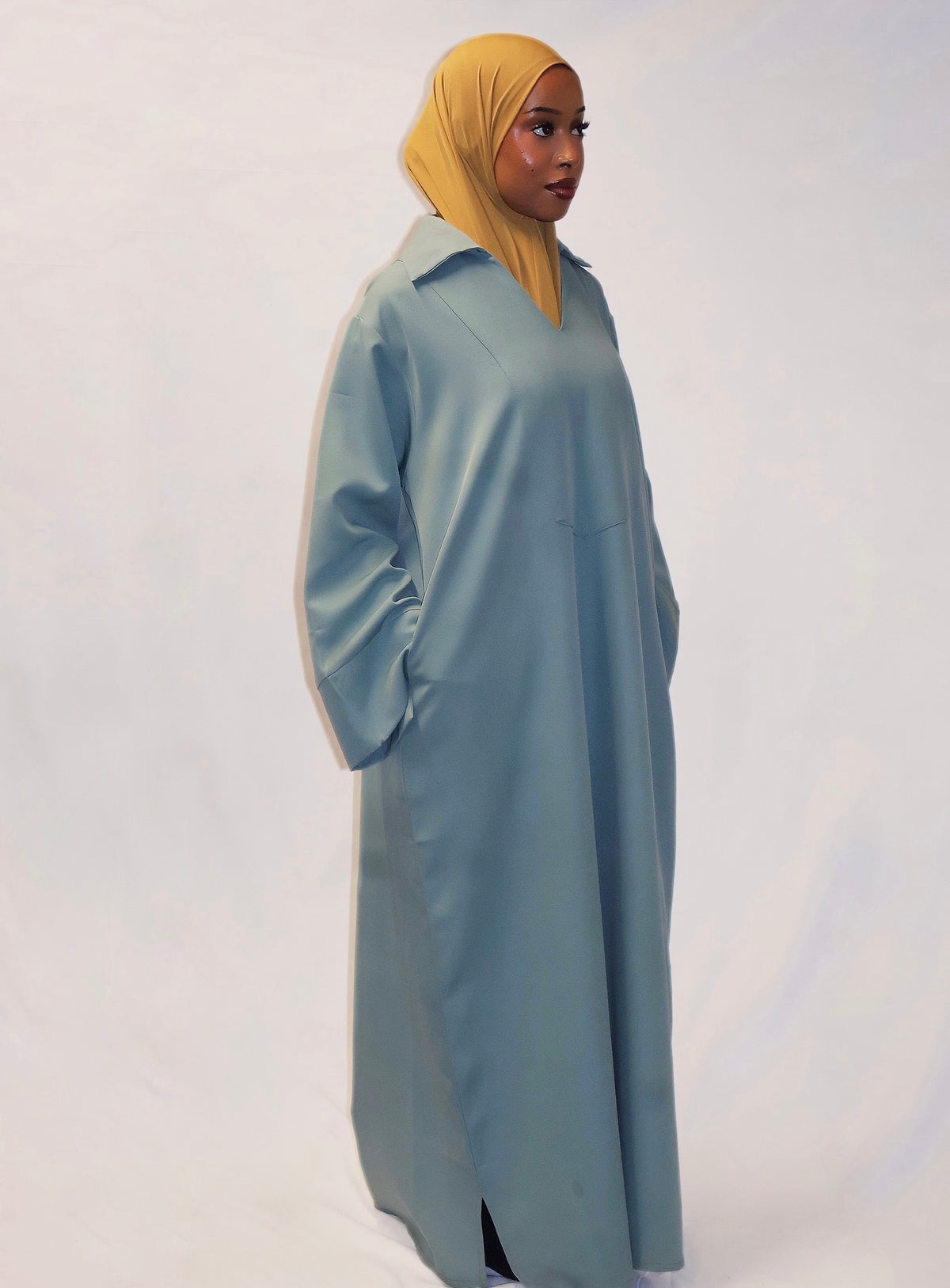 Yawmi Abaya | Chelsea