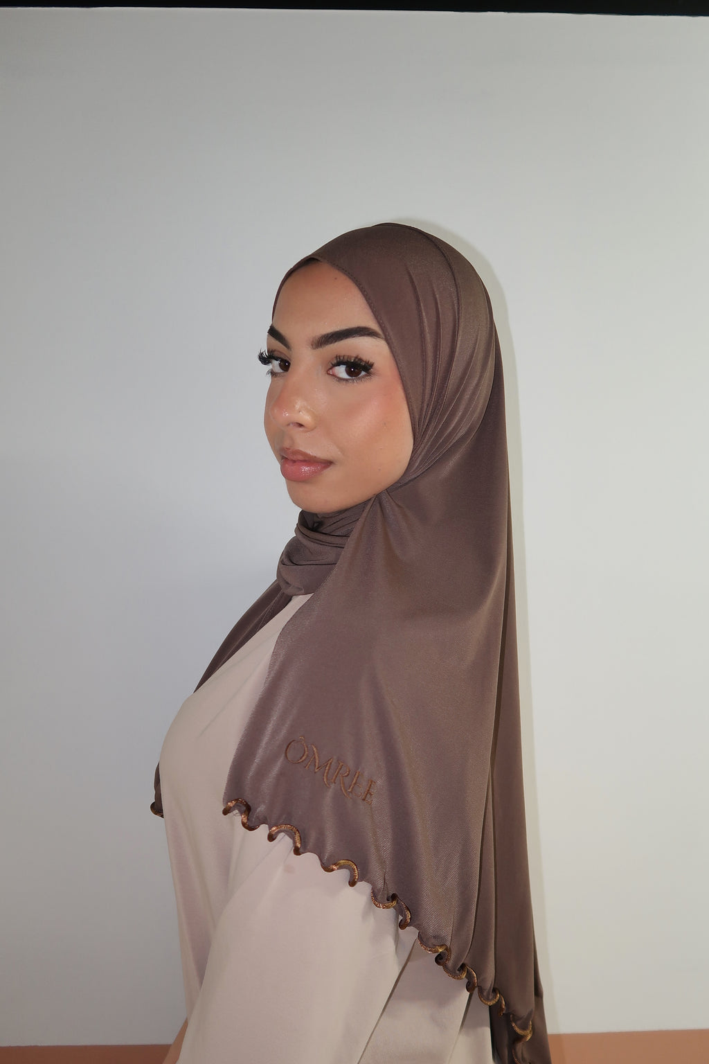 Curly Jersey Premium | Mocha
