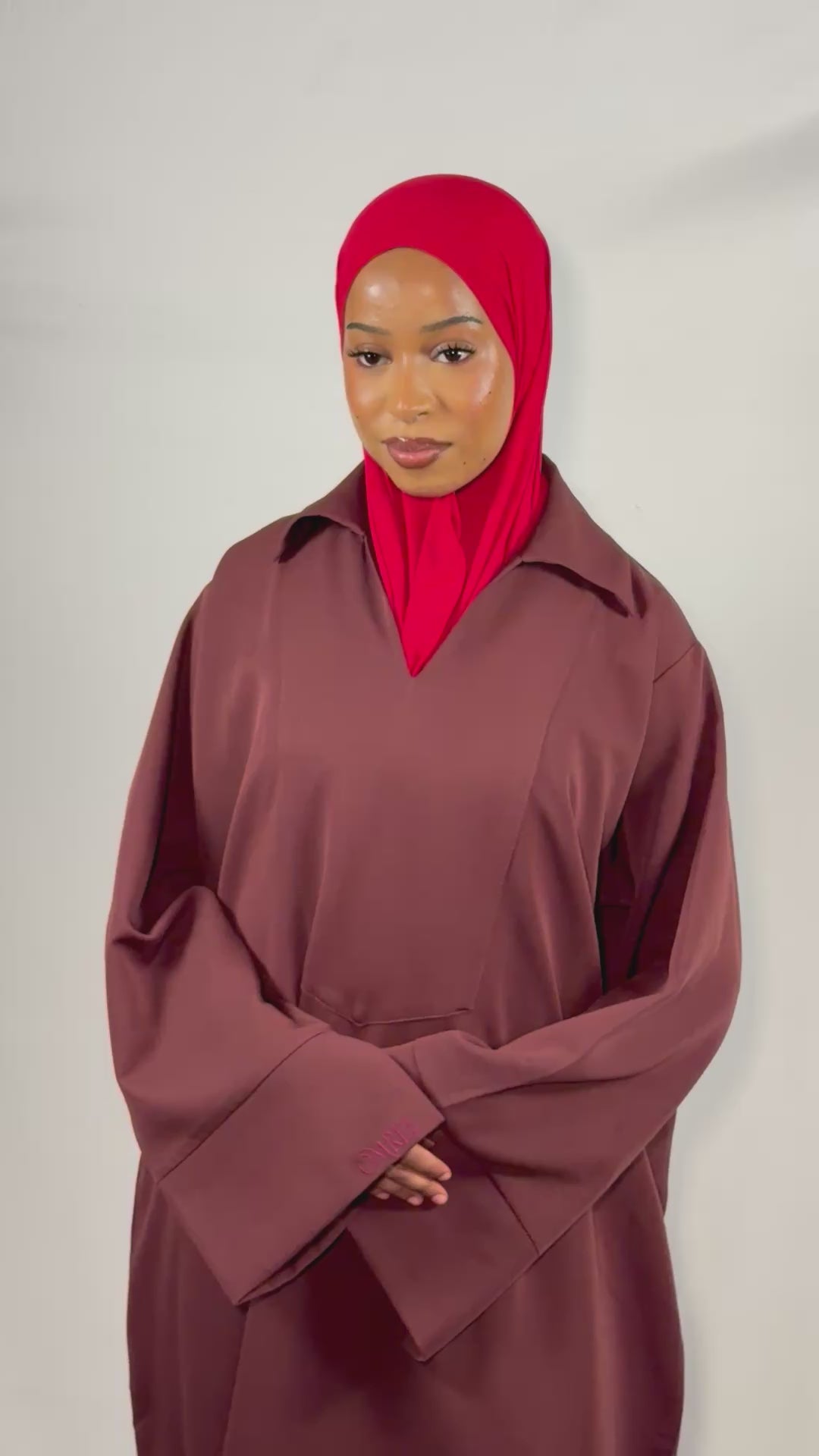 Yawmi Abaya | Belgravia
