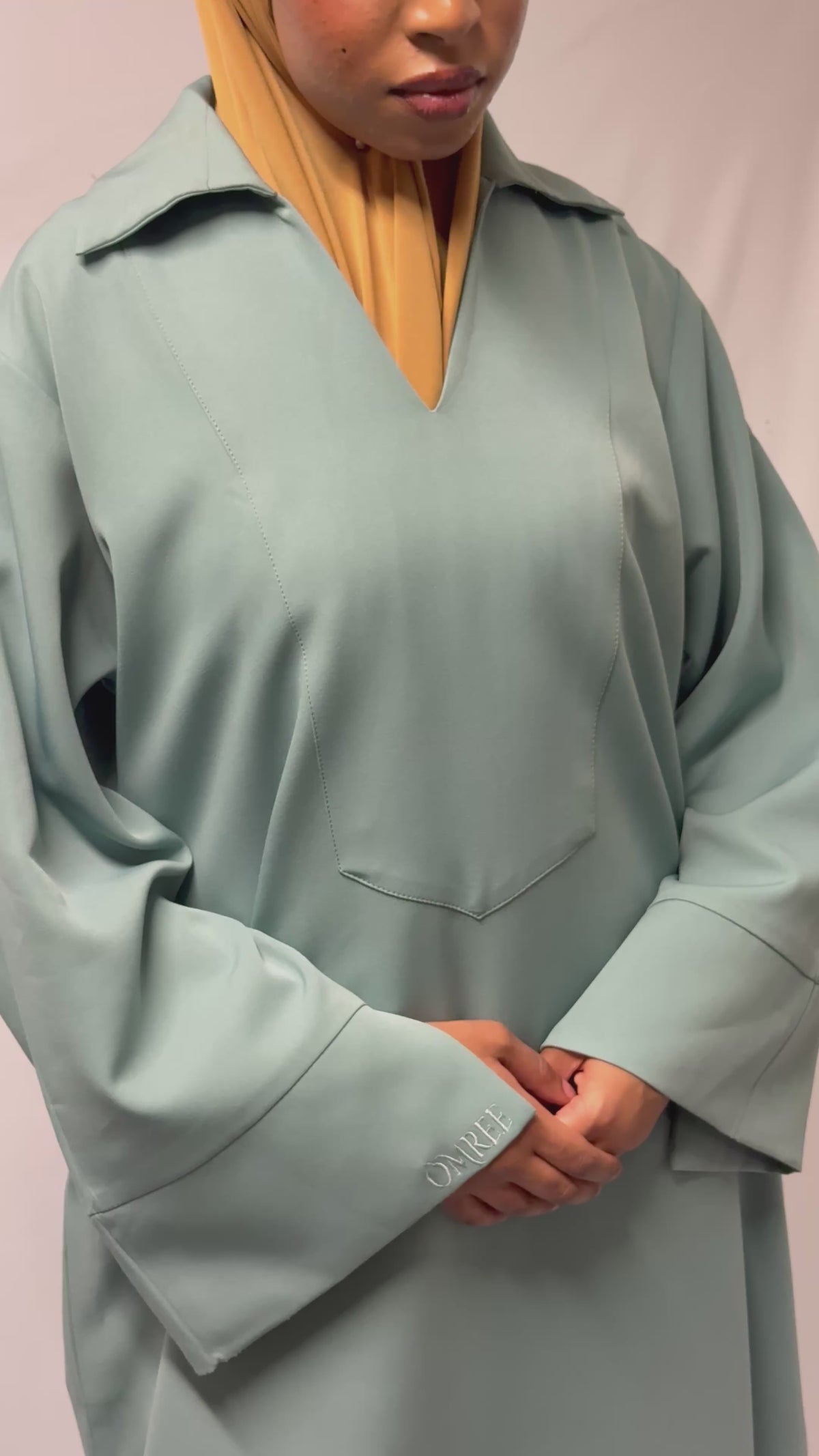 Yawmi Abaya | Chelsea